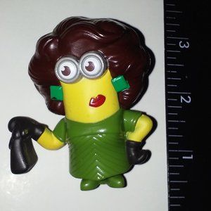 Despicable Me Minions 2019 Brown Hair Gloves Purse McDonald’s Happy Meal Toy